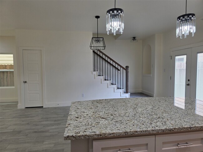 Building Photo - 2142 De Soto St