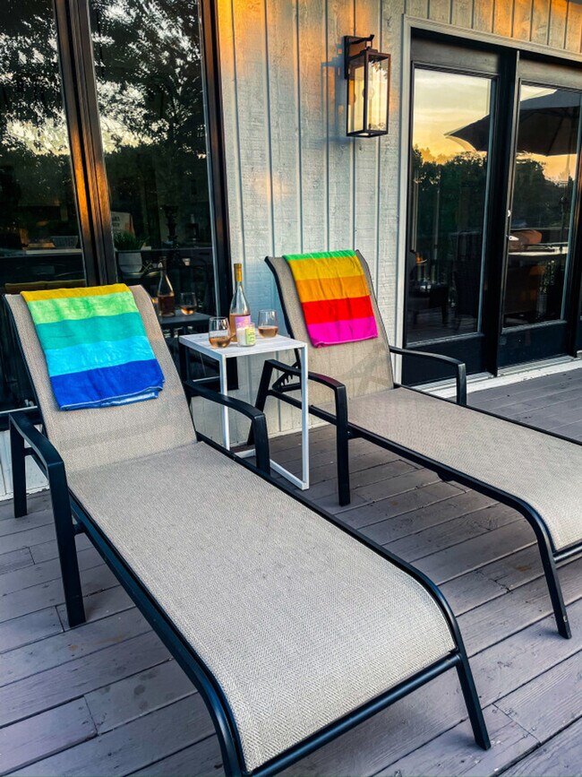 Building Photo - 16920 Landover Rd