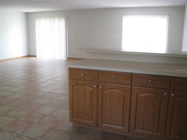 Building Photo - 10443 Manassas Cir