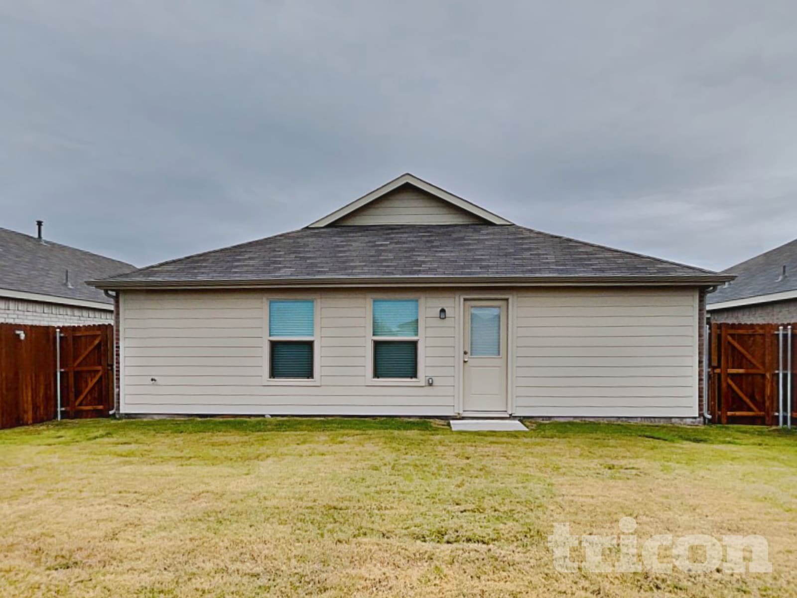 Building Photo - 812 Odlozil Ln