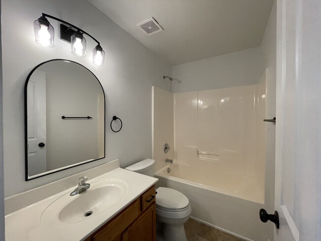 Secondary Bathroom - 6335 Sackett Way