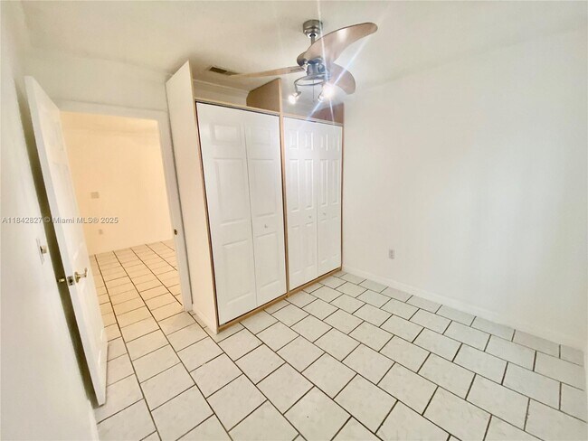 Building Photo - 3024 N 73rd Ter