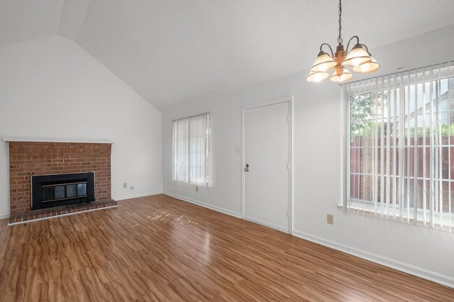 Building Photo - 4350 Gadwall Pl