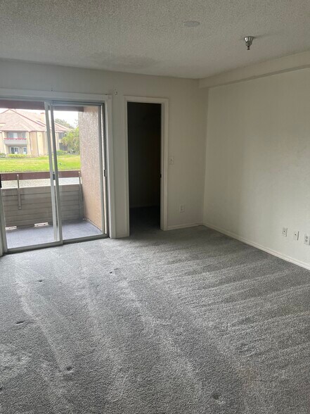 New Bedroom Rug - 10263 Gandy Blvd N