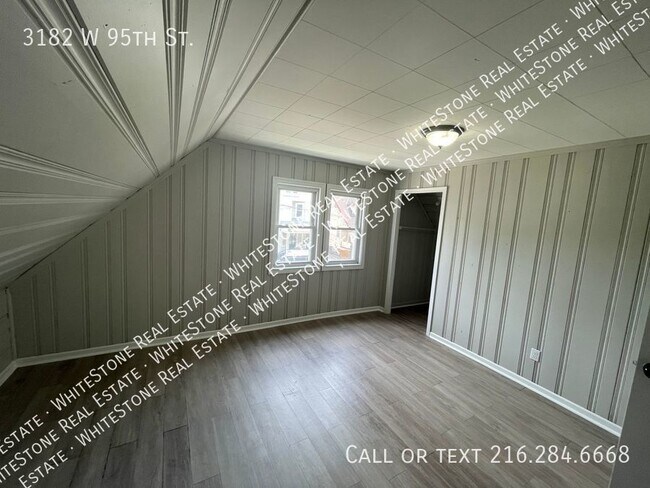 Building Photo - 3182 W 95th St