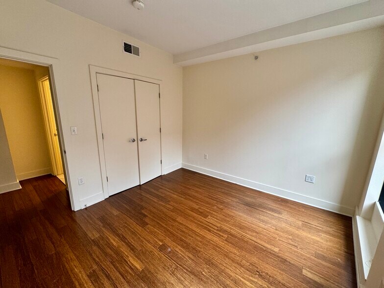 Building Photo - 11 Winter St