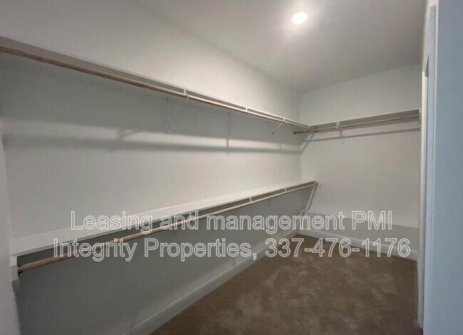 Building Photo - 26063 Purdy Ave