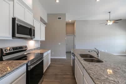 Building Photo - 277 Thorpe Dr