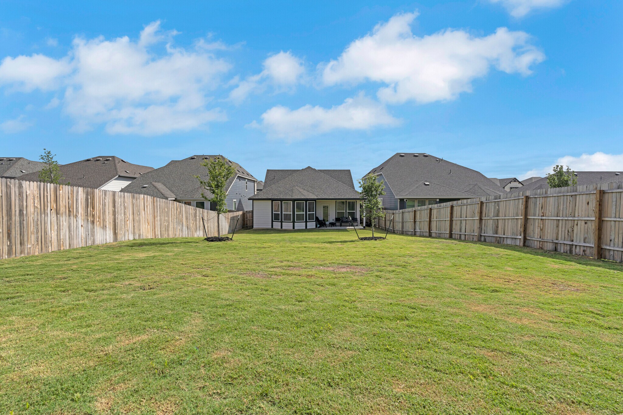 Building Photo - 4733 Whaler