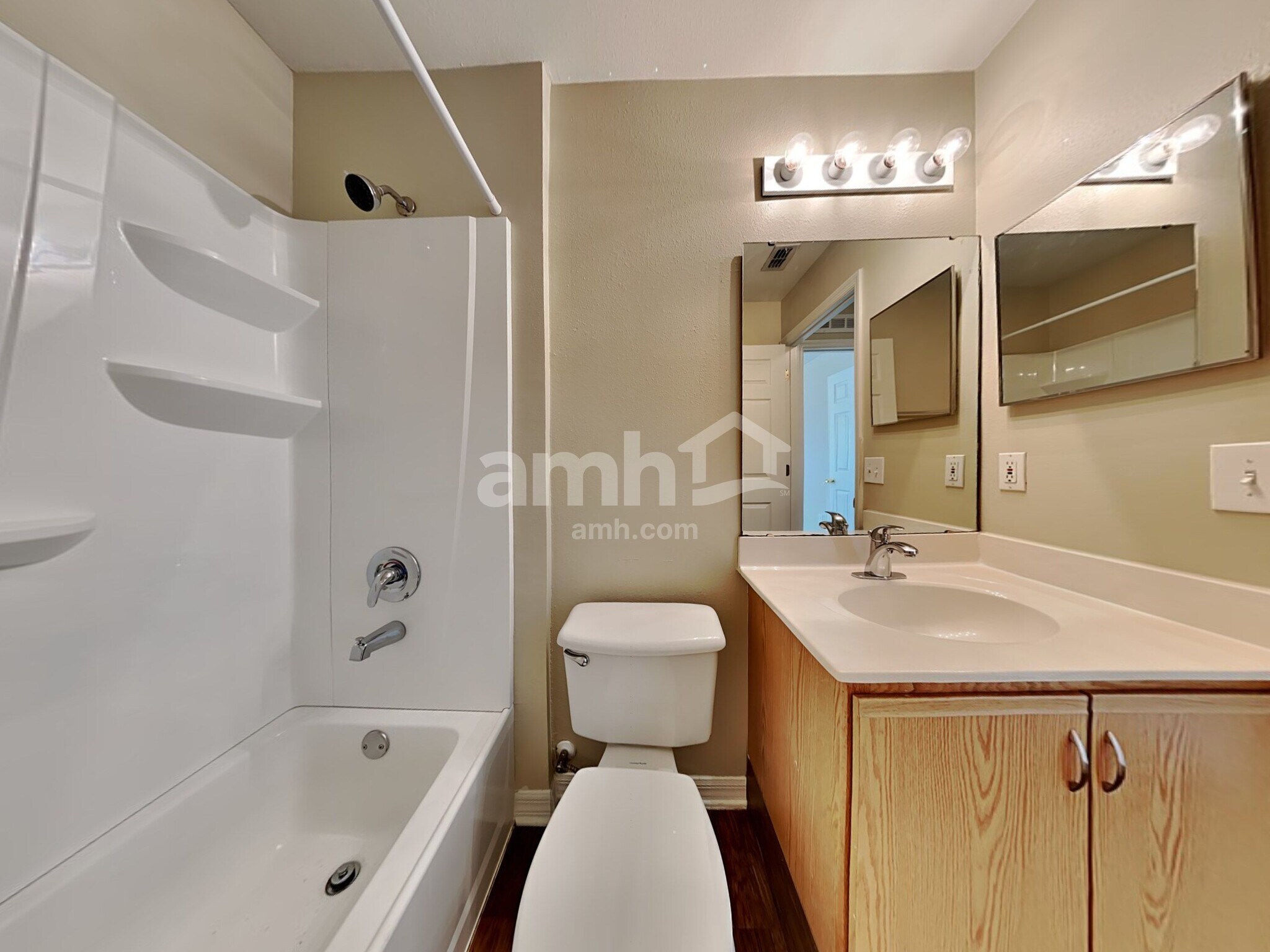 Building Photo - 2993 Stonegate Ln