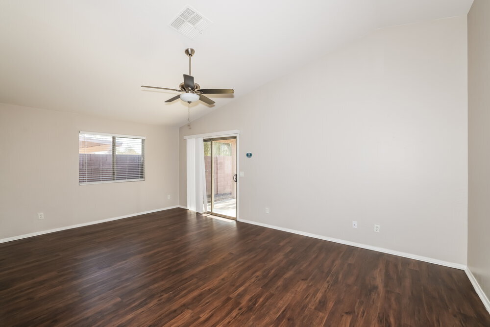 Building Photo - 12817 W Mandalay Ln