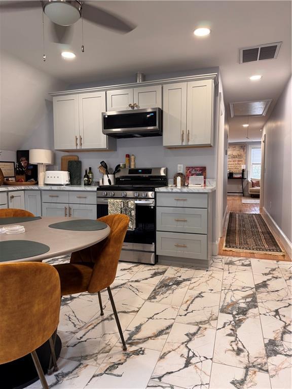 Building Photo - 93 Chapin Ave