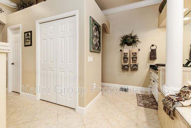 Building Photo - 1229 Lake Deeson Woods Ln