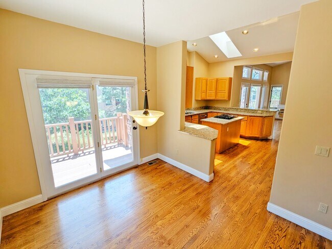 Building Photo - Beautiful Home In Monument