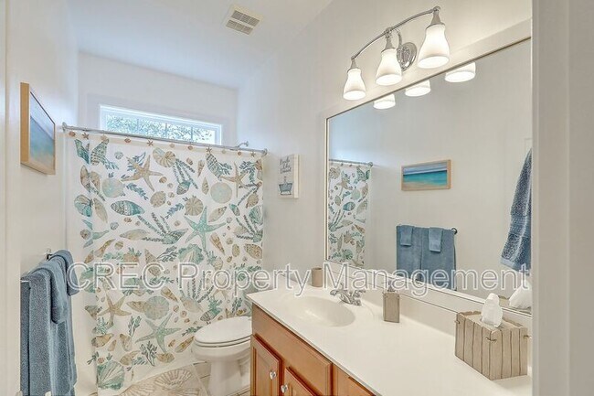 Building Photo - 1485 Oakhurst Dr