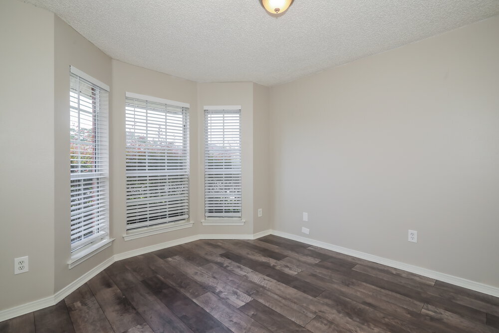 Building Photo - 1641 Sugarpine Drive