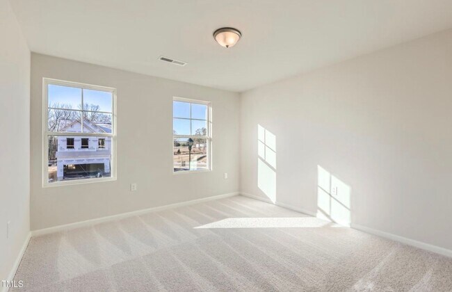 Building Photo - 137 S Finley Lndg Pkwy
