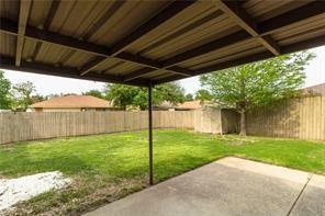 Building Photo - 827 Meandering Way