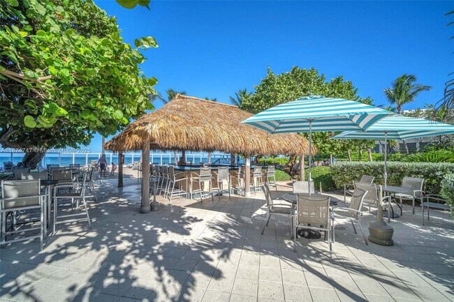 Building Photo - 3001 S Ocean Dr