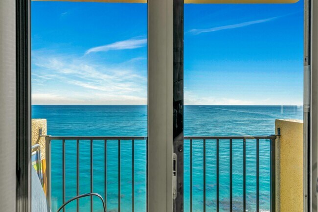 Building Photo - 100 Ocean Trail Way