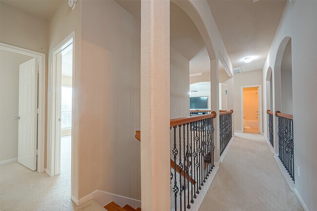 Building Photo - 9906 Bronze Mill Ln