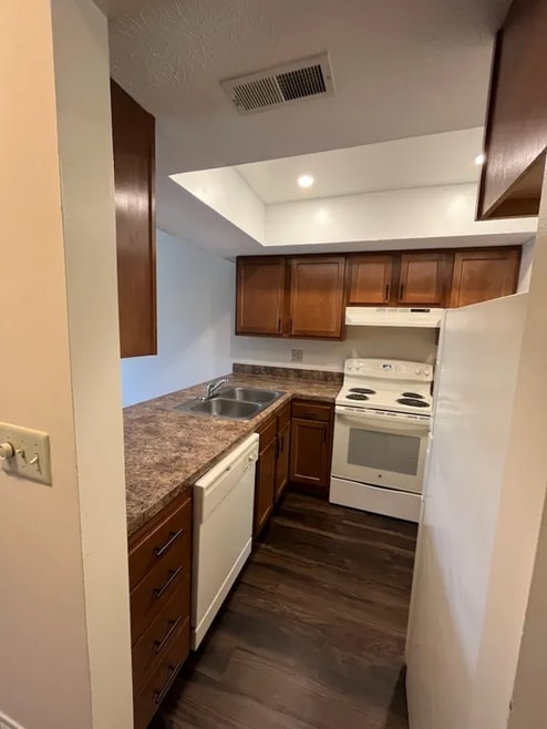 Building Photo - 5876 Aqua Bay Dr