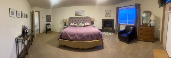 Building Photo - 1361 Buhne Dr