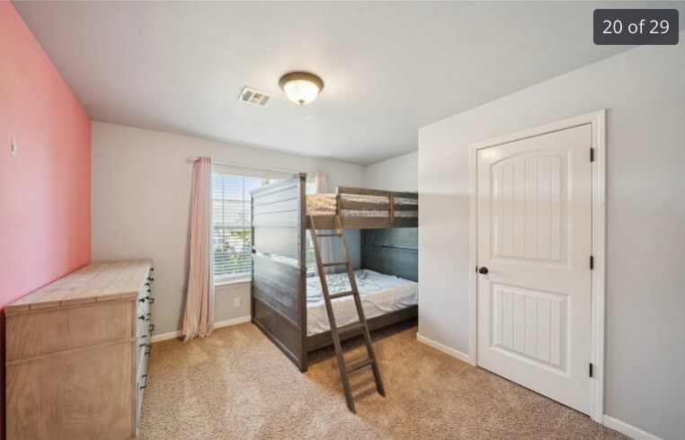 Building Photo - 9246 N 143rd East Ave