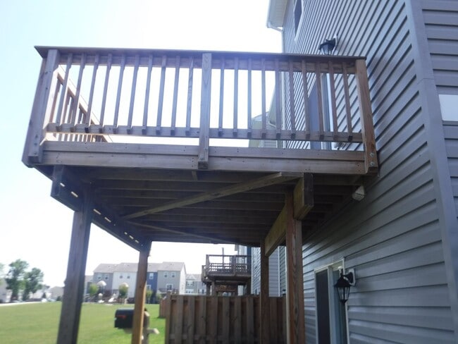 Building Photo - 188 Drexel Ct