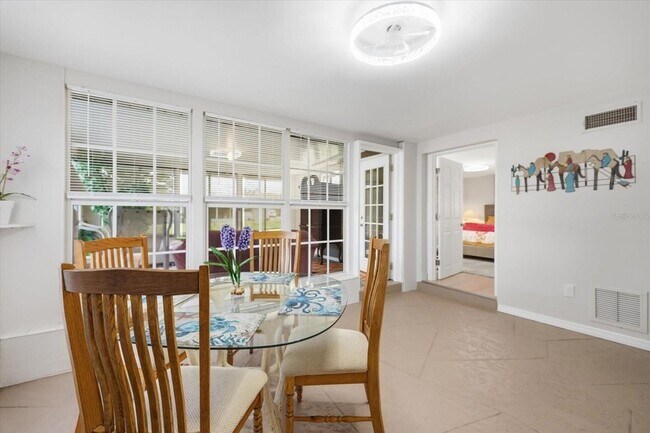 Building Photo - 134 Paddington Rd