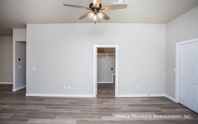 Building Photo - 13212 Ave. S-