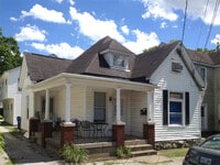 Building Photo - HKS424