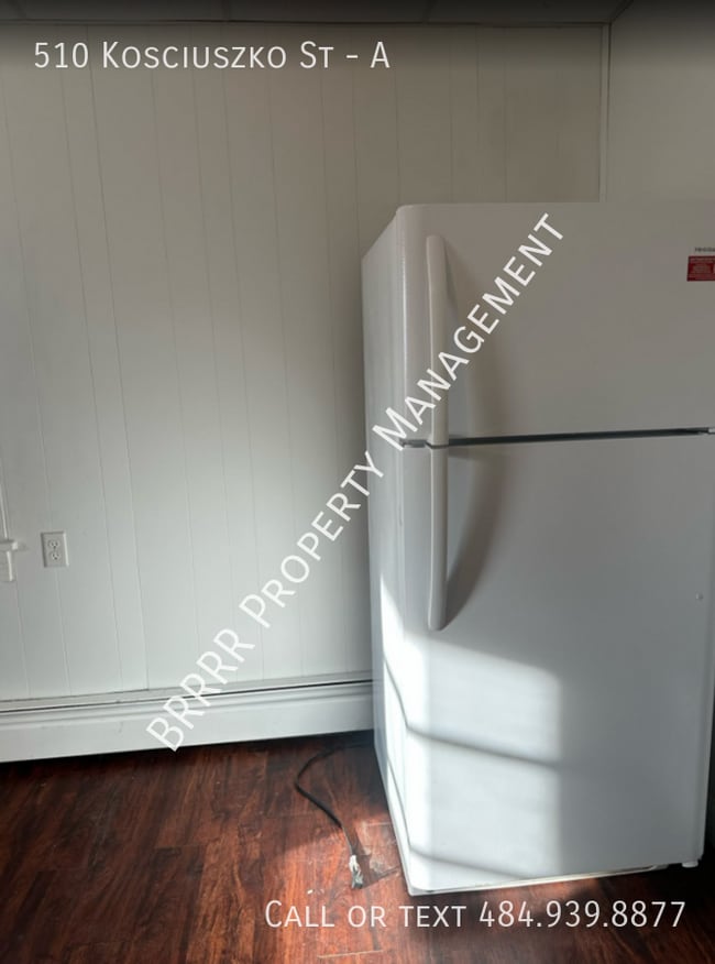 Building Photo - 510 Kosciuszko St