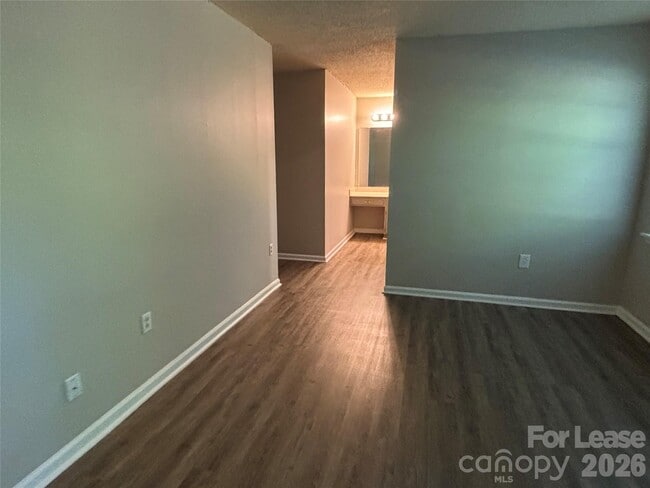 Building Photo - 6714 Marston Ct