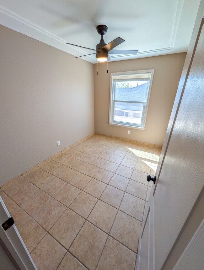 Building Photo - 1397 James Dudley Dr