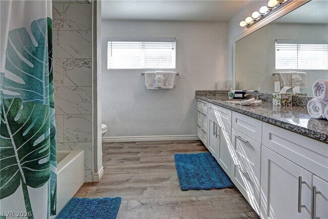 Building Photo - 2108 S 6th St