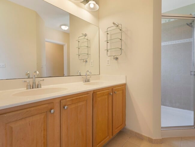 Building Photo - 6219 Eaton St