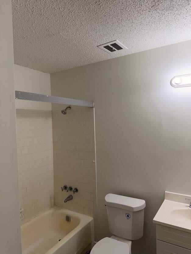 Building Photo - 1692 Kinglet Rd