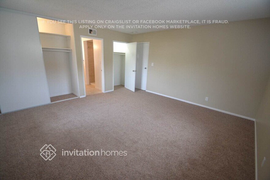 Building Photo - 3188 Darlington Dr