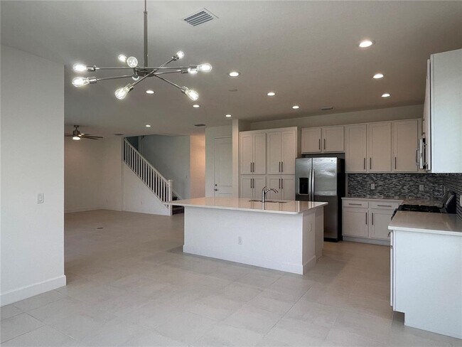 Building Photo - 3072 Hollow Hickory Pl