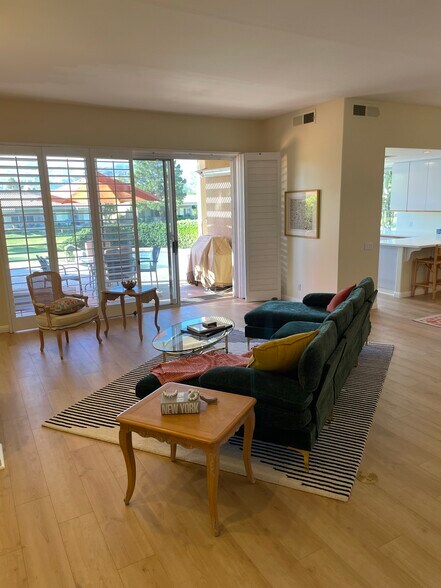 Building Photo - 45 Pebble Beach Dr