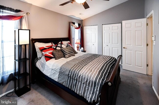 Building Photo - 9466 Sea Breeze Ct