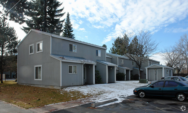 Primary Photo - PILOT BUTTE TOWNHOMES