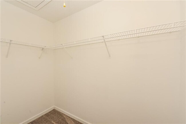 Building Photo - 246 Augusta Woods Dr