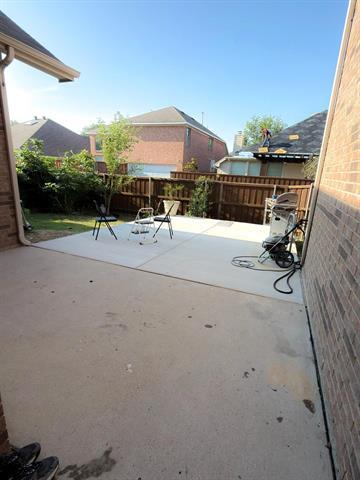 Building Photo - 9309 Stonewood Dr