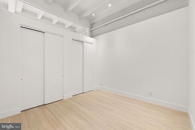 Building Photo - 1515 14th St NW