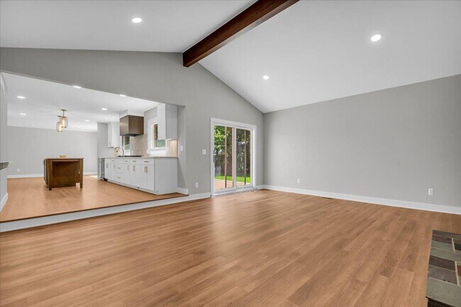 Building Photo - 3729 Boulder Dr