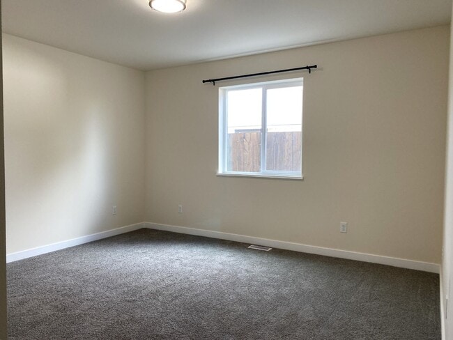 Building Photo - New Construction in Dallesport