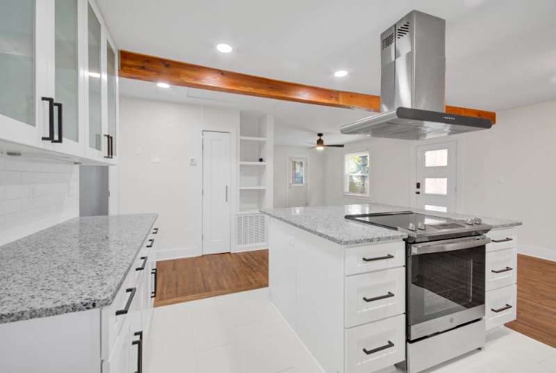 Building Photo - 2630 Elon St