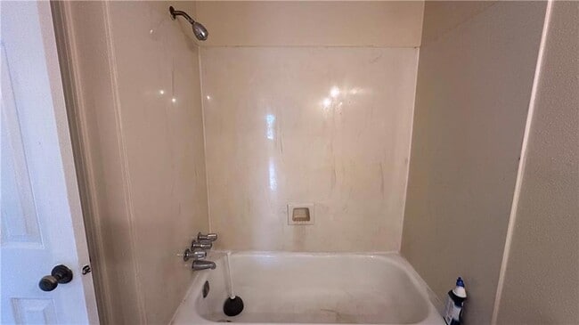 Building Photo - 5426 Tullis Dr